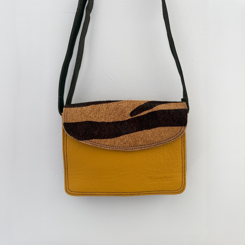 Soruka Beth Small Crossbody Leather Bag
