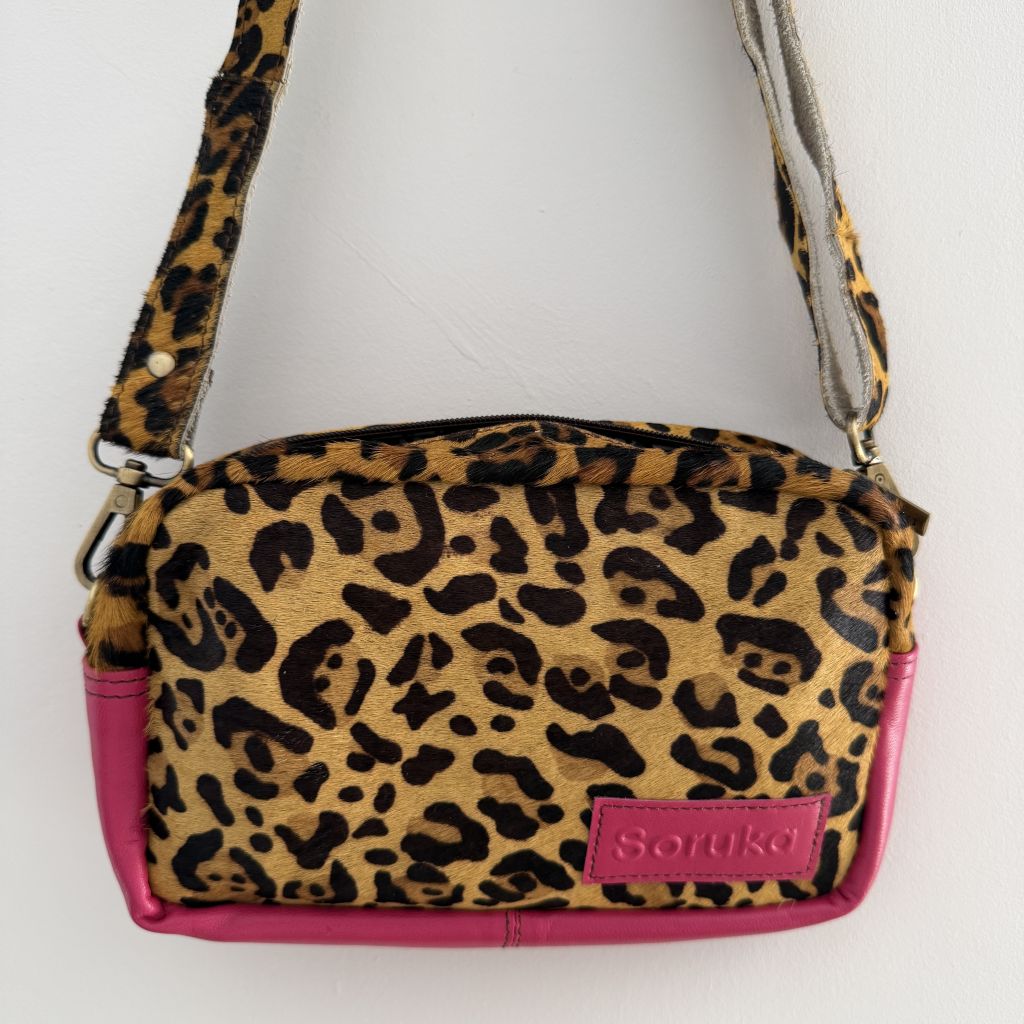 Soruka Dora Small Leather Crossbody Bag