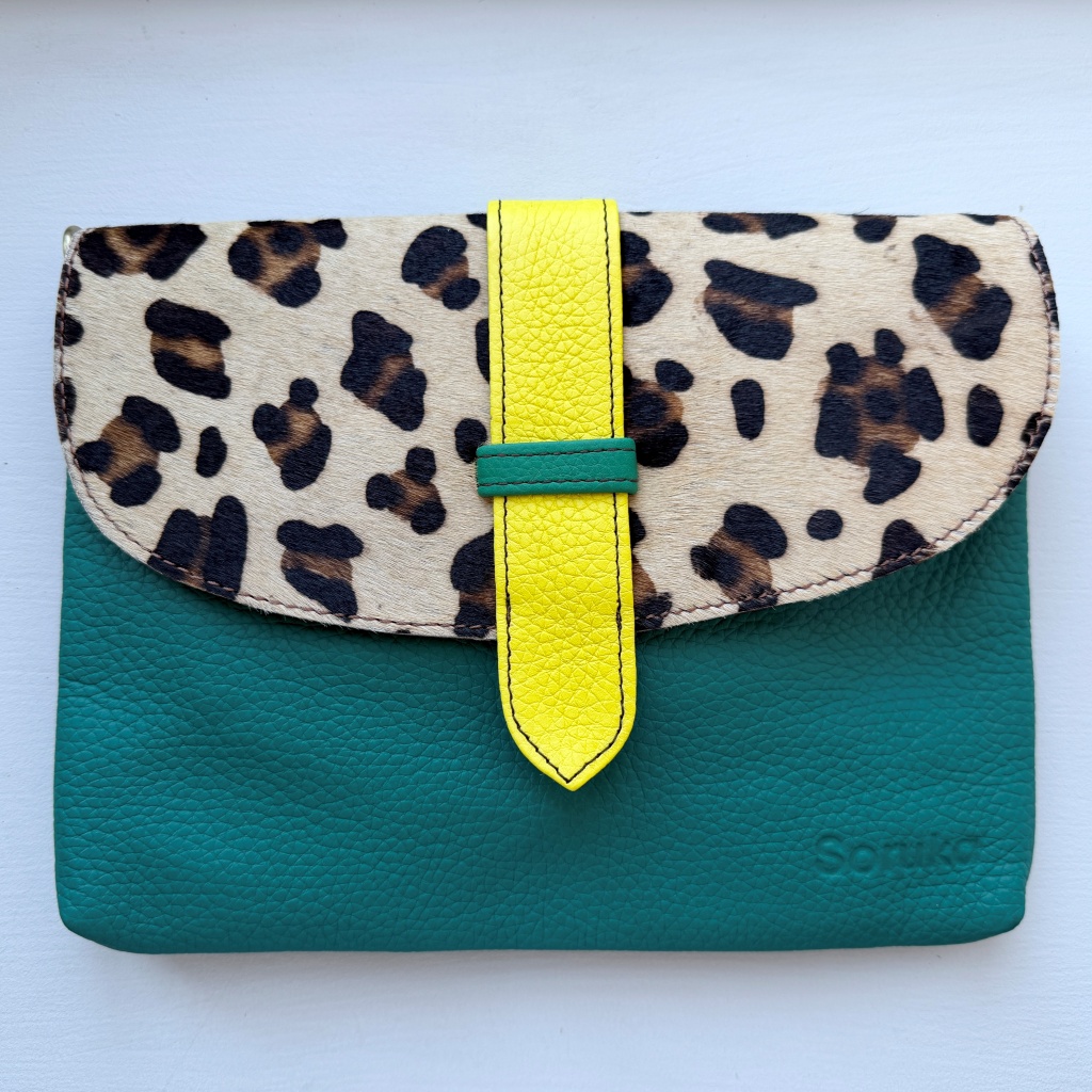 Soruka Saddle Leather Clutch